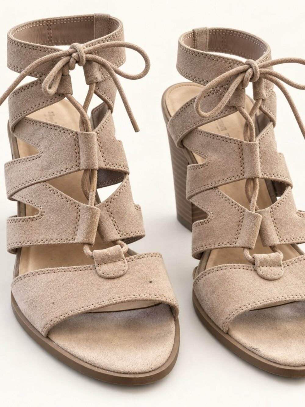Simply Vera Vera Wang Taupe Lace Up Cutout Heel Sandals 7M